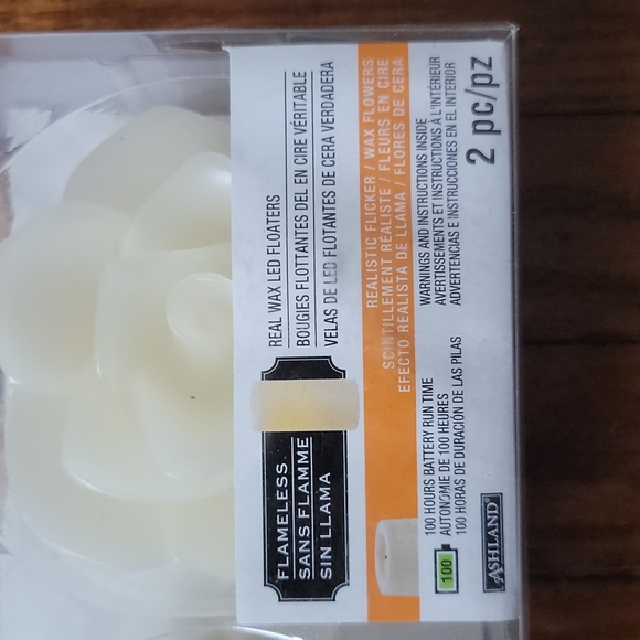 Ashland Flameless Floating Rose Wax Candles NWT - Picture 2 of 3